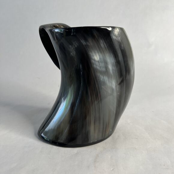 Viking Drinking Horn Mug – Faux Bone Plastic-horn tankard-Barware-Man Cave - Picture 3 of 7